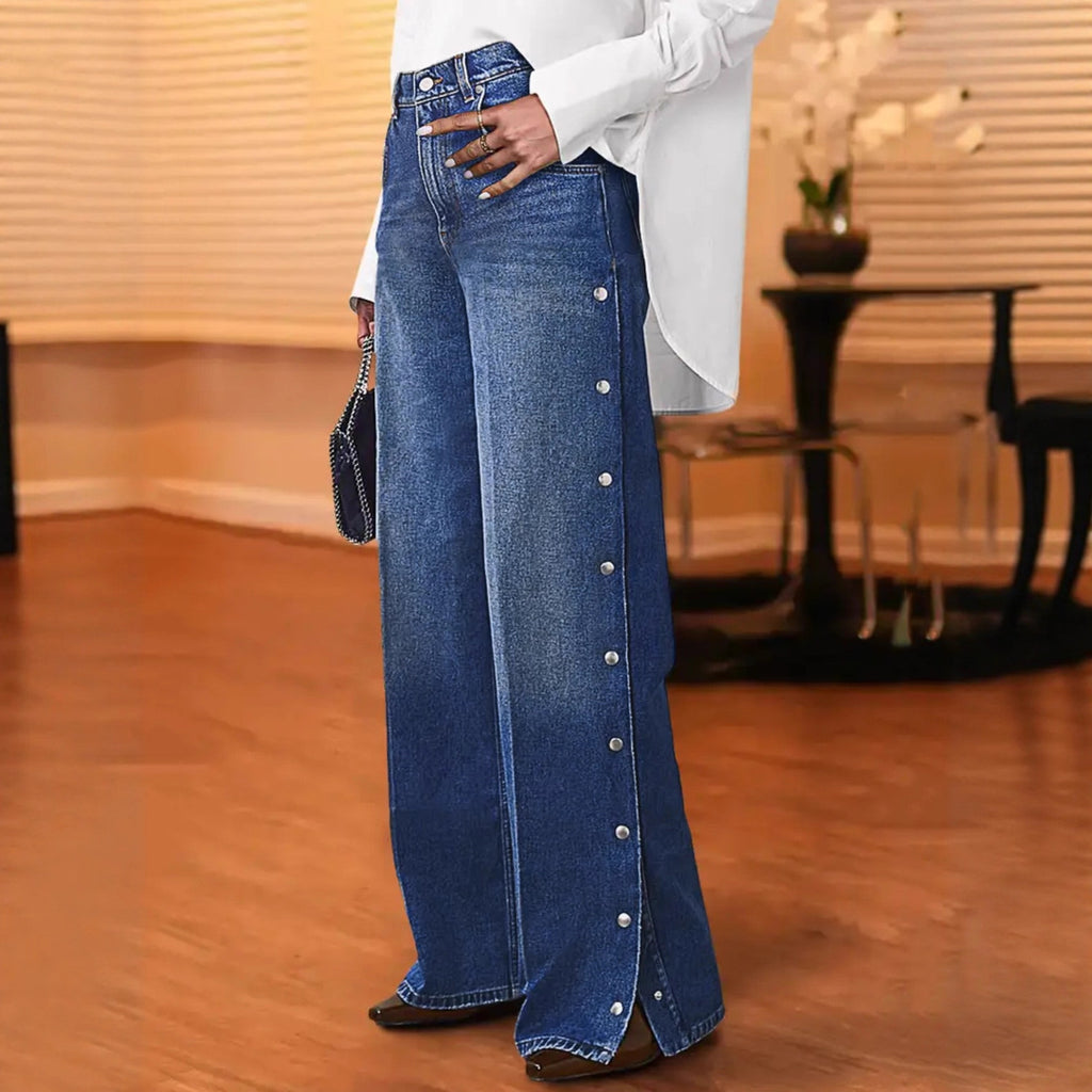 Women's Heart Shaped Rivet Detail Denim Jeans