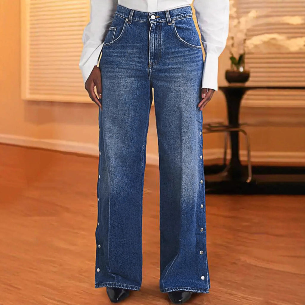 Women's Heart Shaped Rivet Detail Denim Jeans